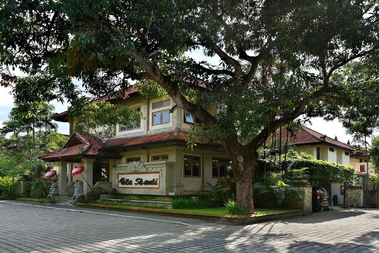 Vila Shanti Beach Front Hotel Sanur Екстер'єр фото